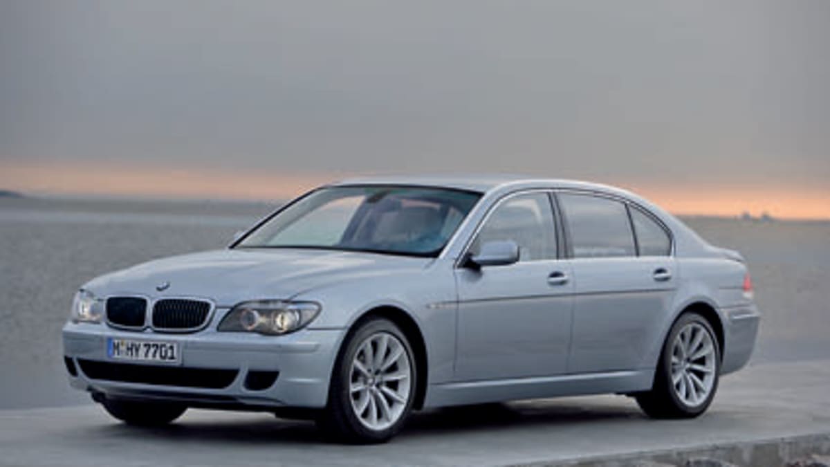 BMW Hydrogen 7 enters production today Autoblog