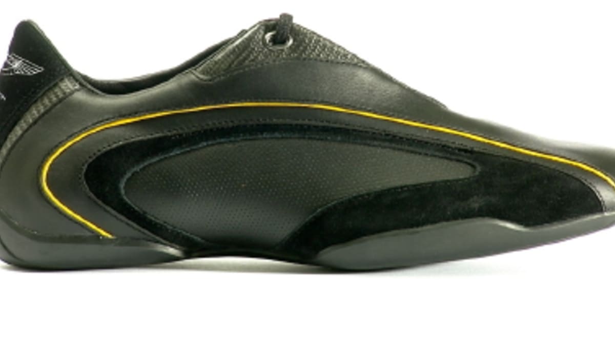 Sabelt stitches together a pair of shoes for Aston Martin Racing Autoblog Car News Reviews and Buying Guides