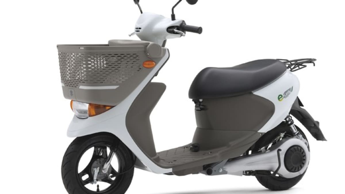 Suzuki two wheeler scooter cheap