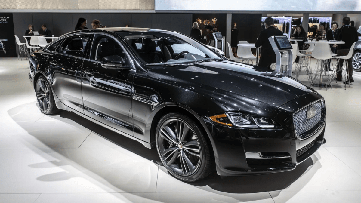 Jaguar s EV plans now include a large lavish sedan that won t be called XJ Autoblog