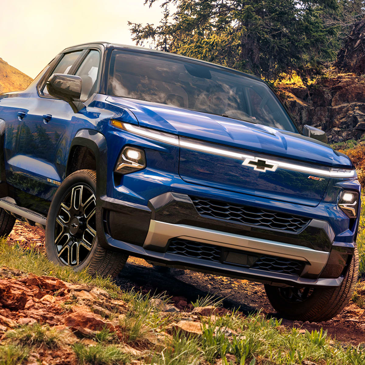 2024 Chevy Silverado EV RST gets more range 440 miles and lower price Autoblog