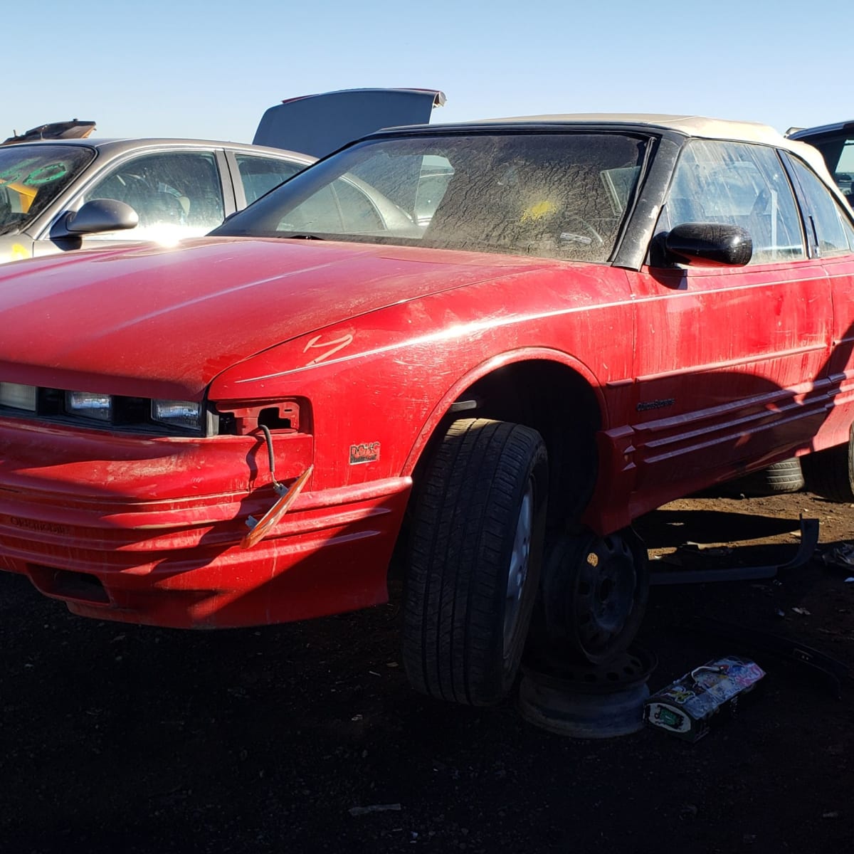 Junkyard Gem 1993 Oldsmobile Cutlass Supreme Convertible Autoblog