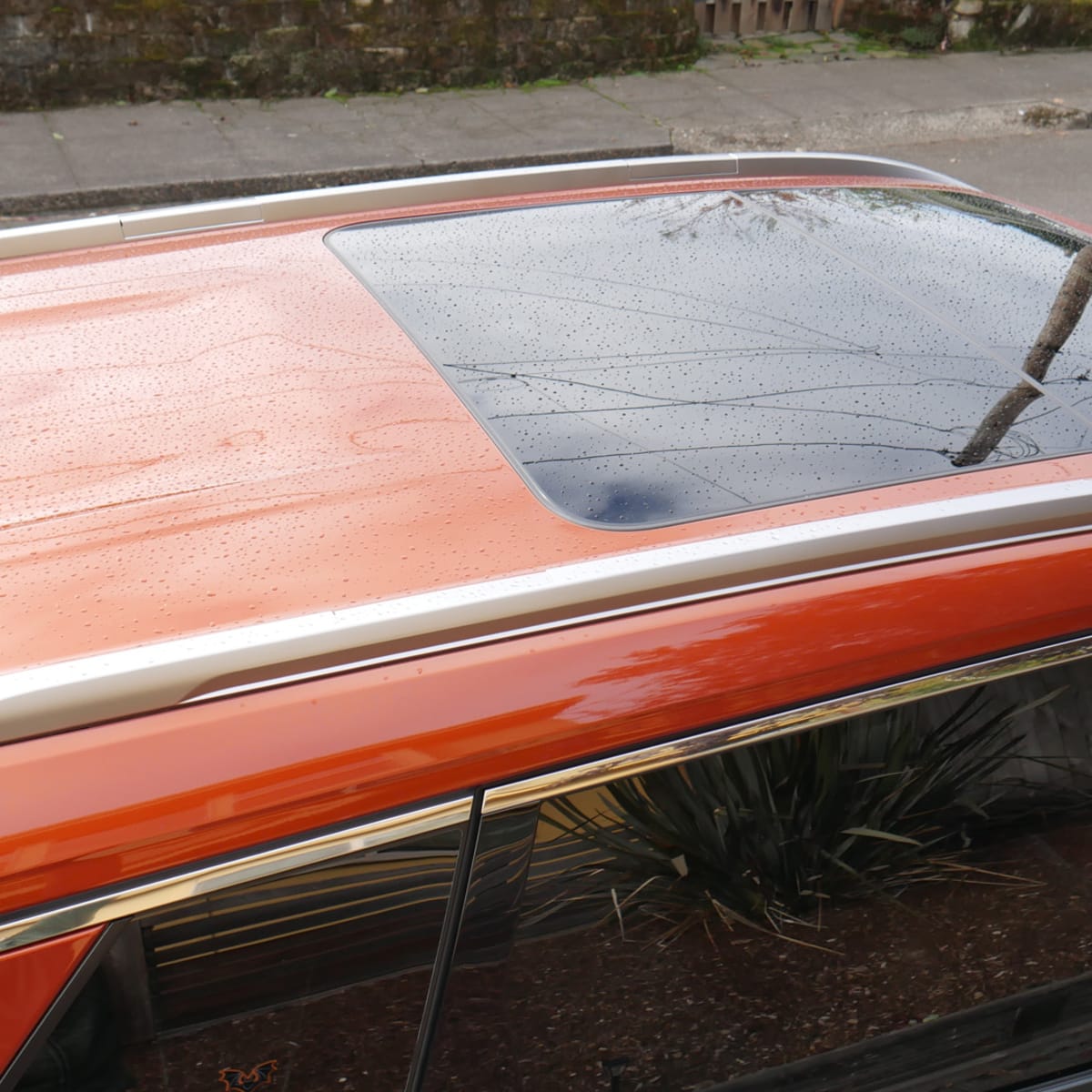 The 2021 Nissan Rogue has fake roof rails Autoblog