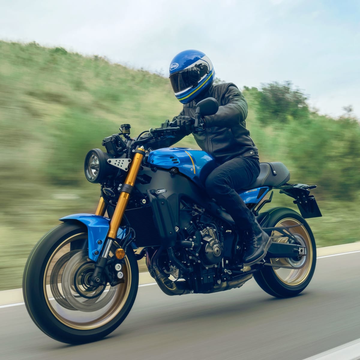 2021 xsr900 colors on sale