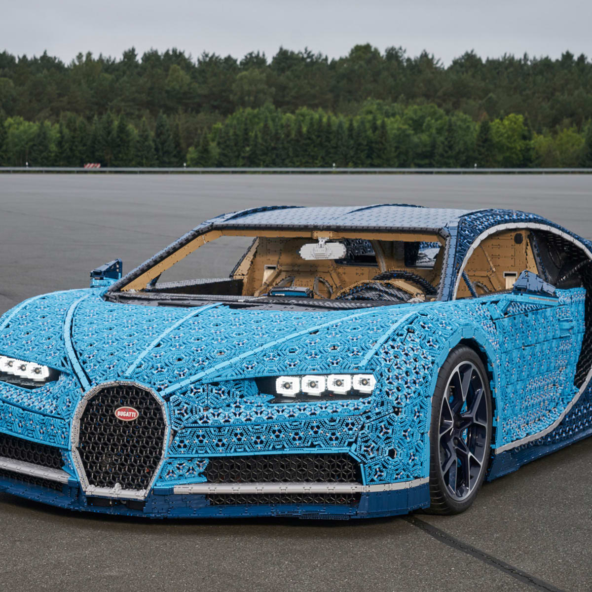 Lego builds life size driving Bugatti Chiron out of Technic pieces Autoblog Car News Reviews and Buying Guides