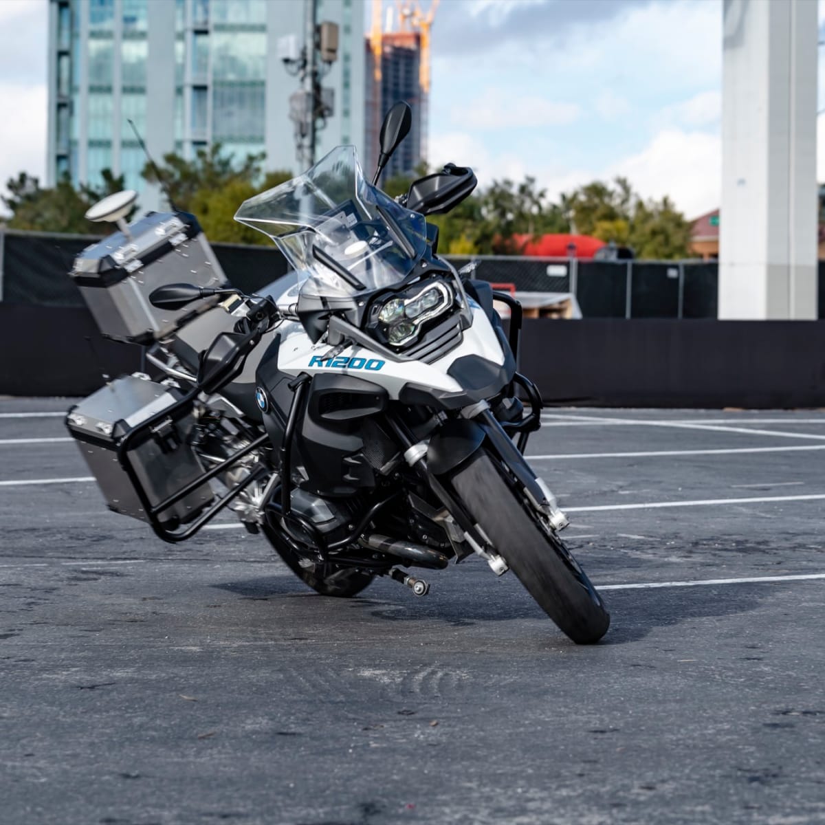 BMW makes a self riding motorcycle. We ask Why Autoblog