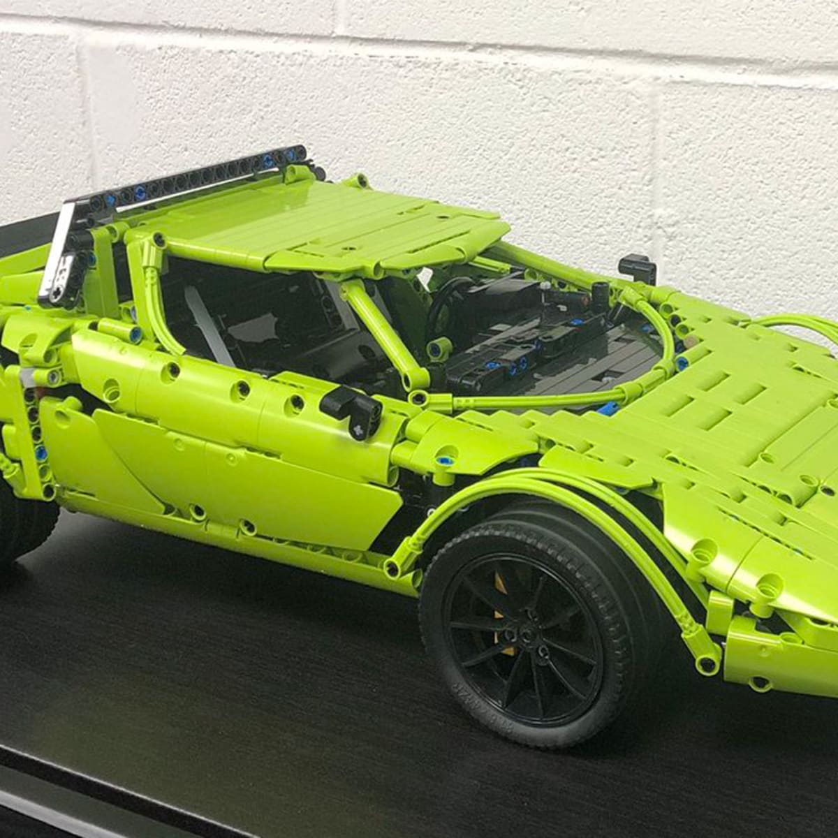 Lego technic lancia stratos sale