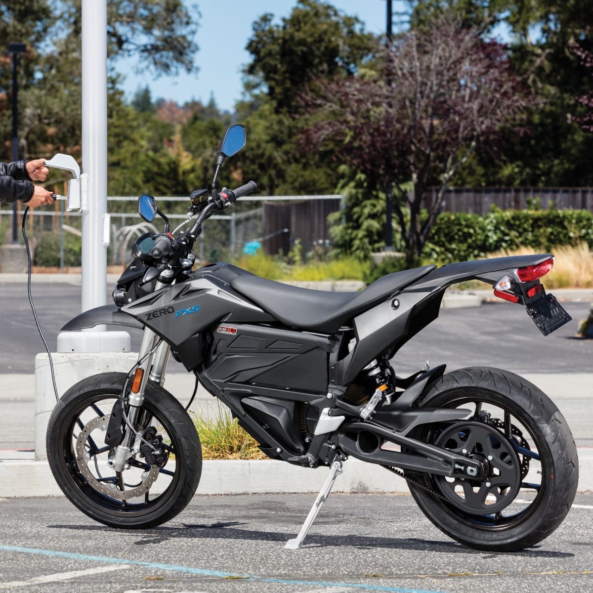 Fxs zero top