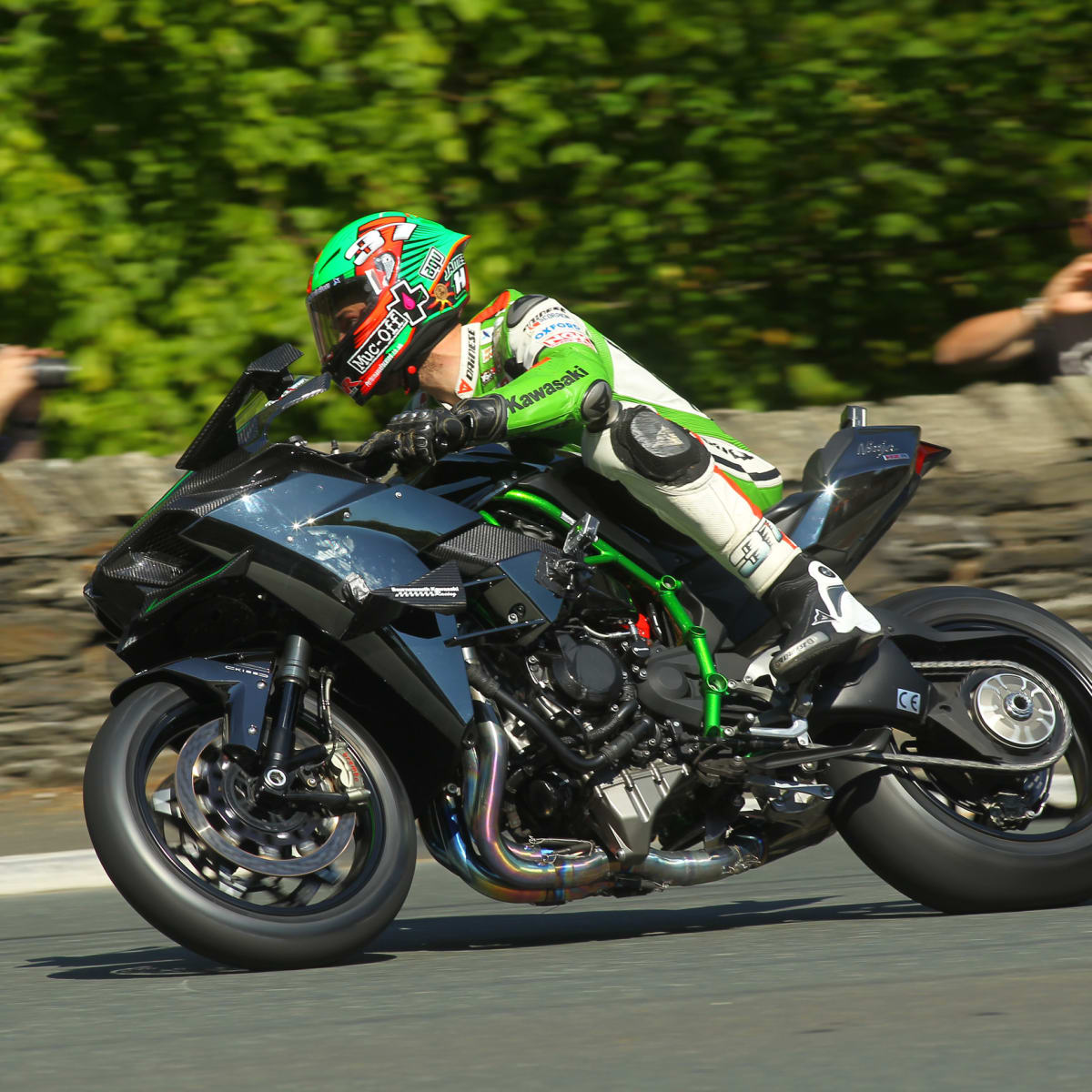 Ninja h2r top speed mph on sale
