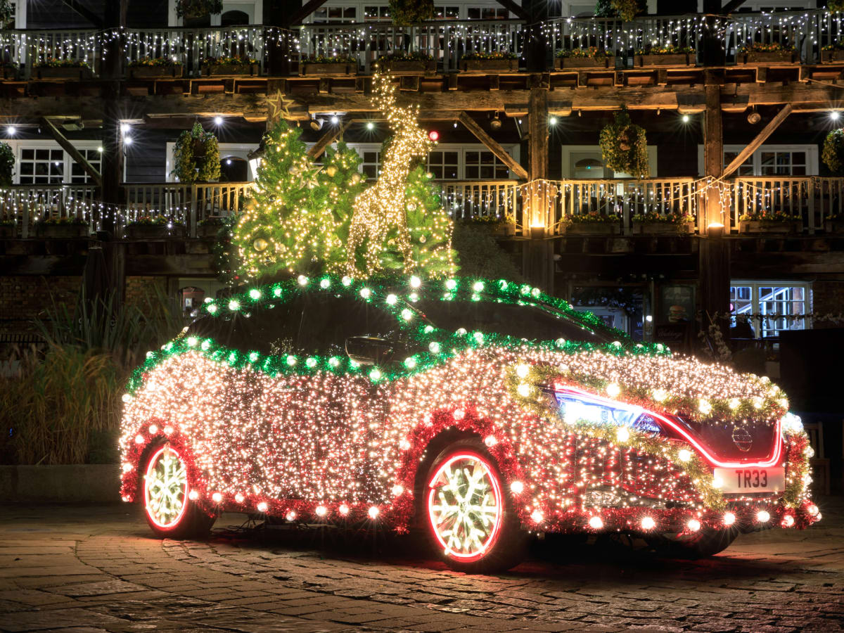 The Nissan Leaf Christmas Tree has light-up snowflake wheels 