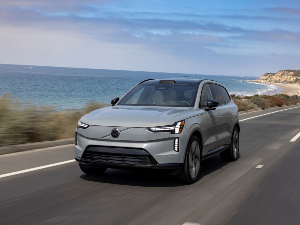 2025 Volvo Ex90 3 Row EV가 Tesla Model X보다 낫습니까?