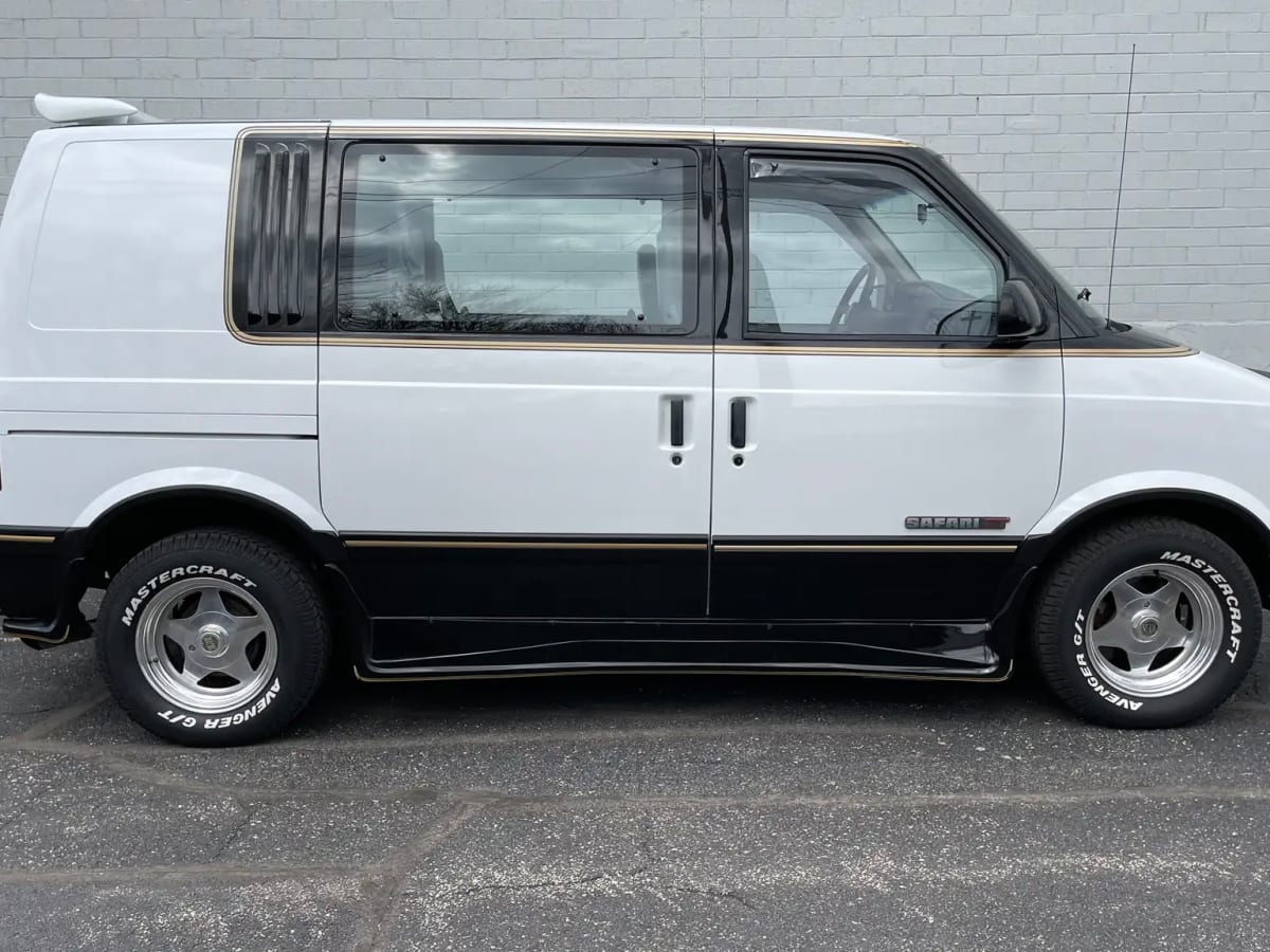 GMC Safari GT a rad era hauler with custom van swagger Autoblog