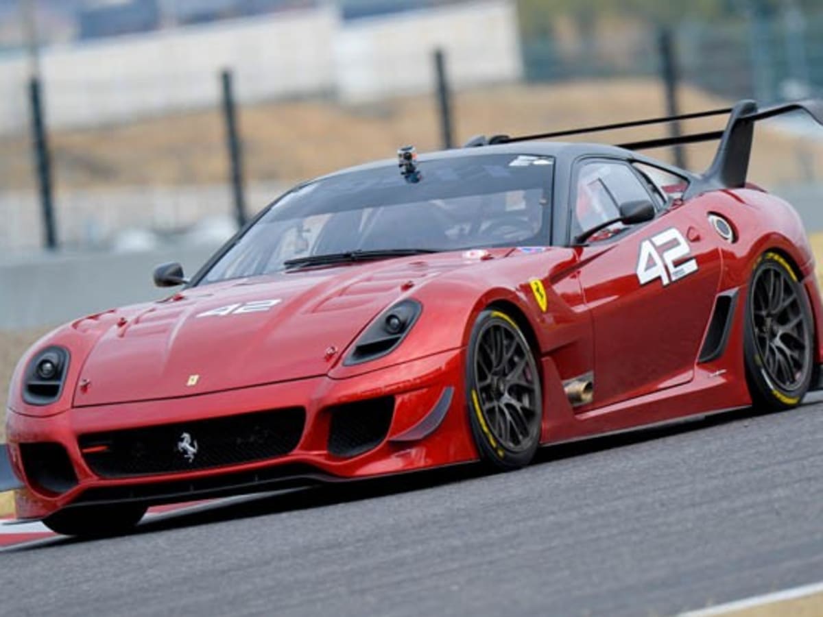 Ferrari 599XX Evoluzione makes its track debut at Suzuka [w/video] -  Autoblog