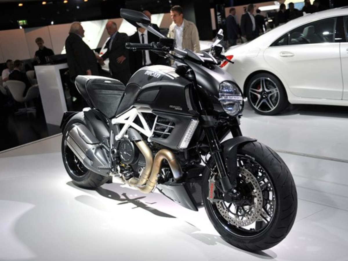Ducati diavel amg price on sale