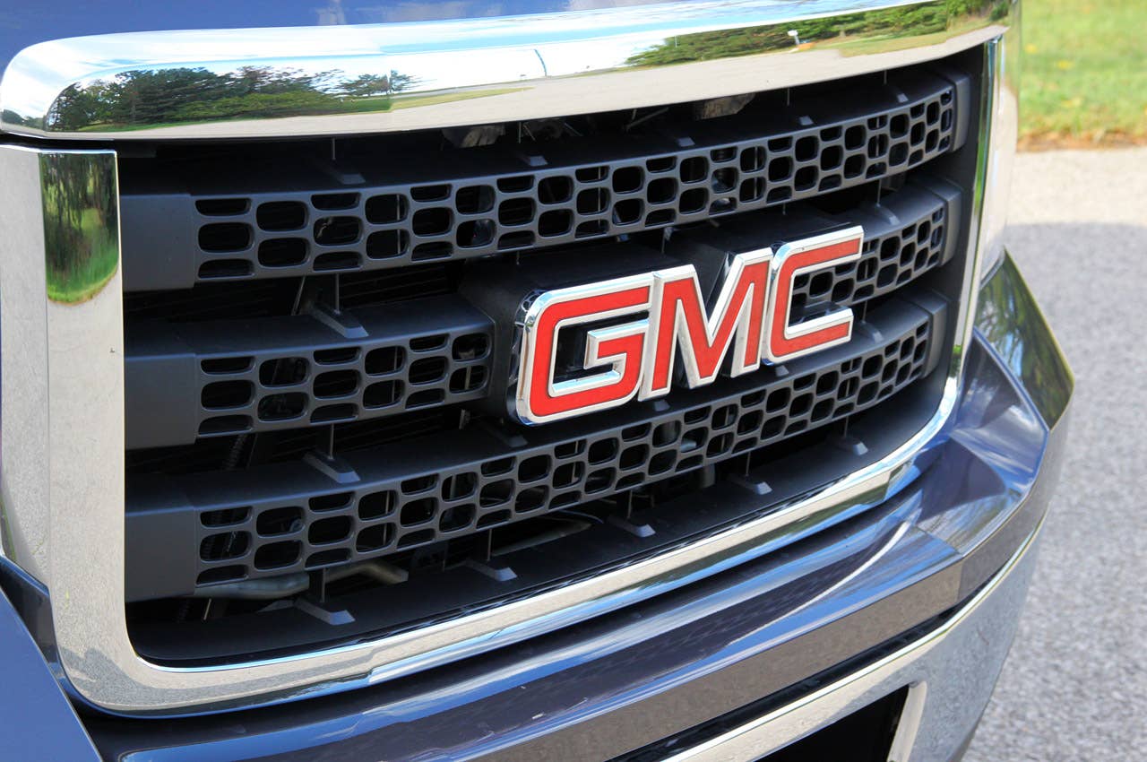 thumbnail image 2 of GMC SLE Sierra Emblem Set – 88-91, White Red, Cab Roof Side Pillar, Glossy Adhesive 2 of 3