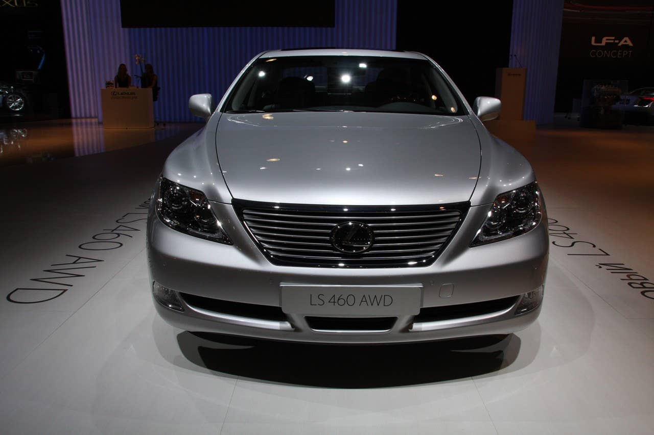Moscow 2008: Lexus LS460 AWD - Autoblog