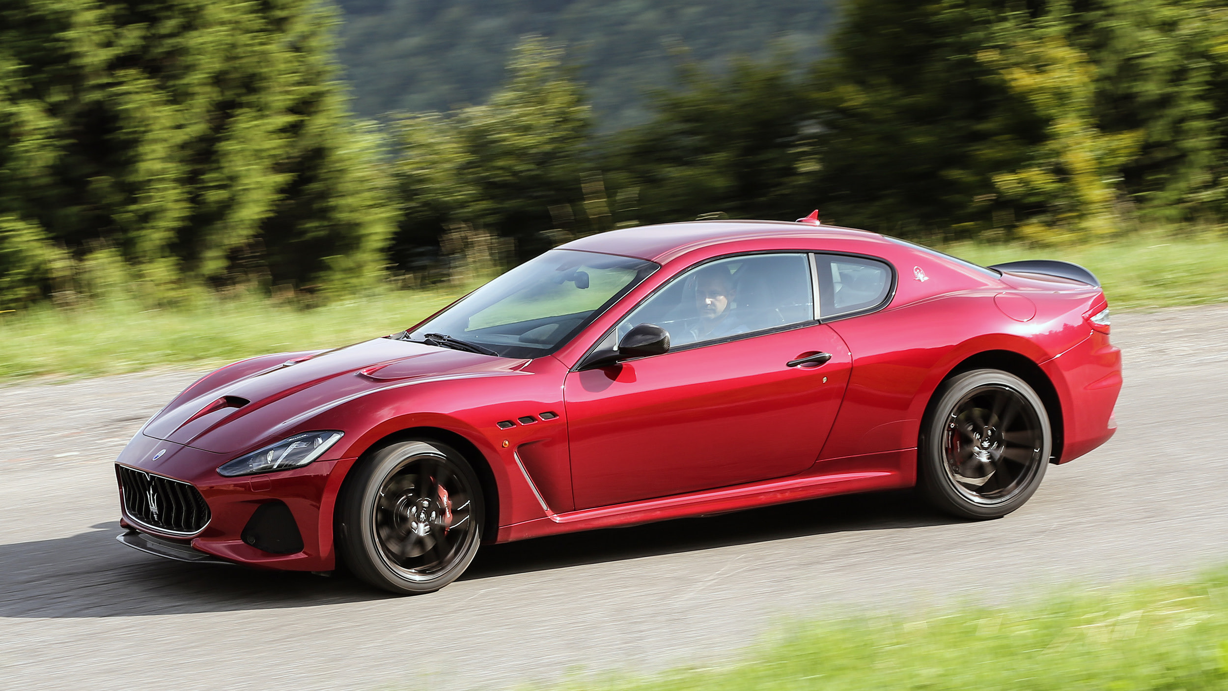Amazon.co.jp: 西風 GTroman STRADALE 18 (Motor Magazine Mook