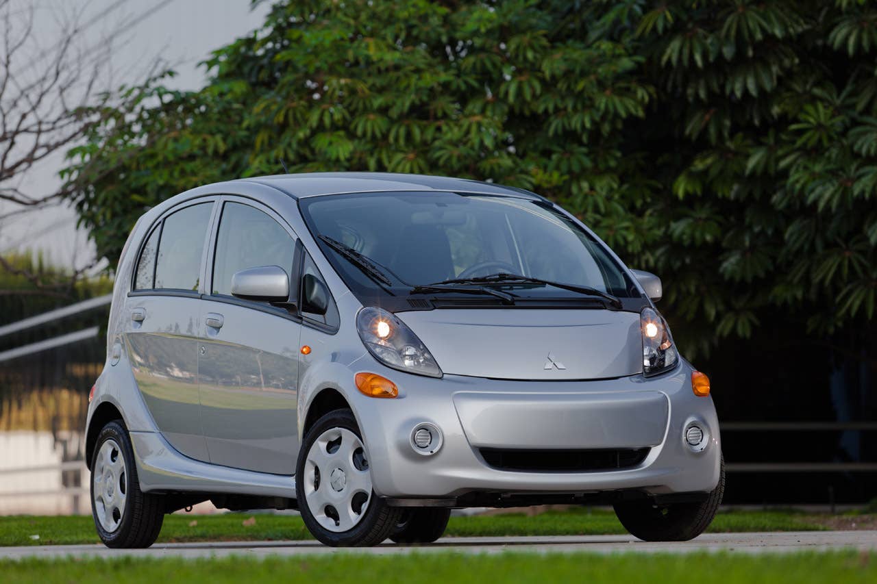 The 100,000th EV sold in the US is a Mitsubishi i-MiEV - Autoblog
