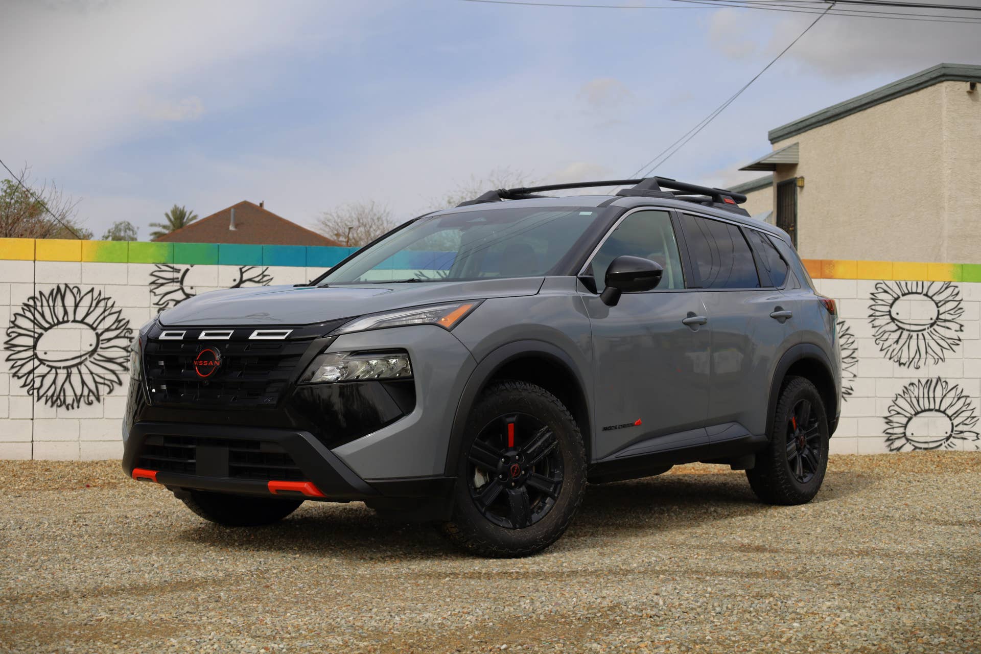 2025 Nissan Rogue Rock Creek: 4 Gründe, ihn zu lieben, 2 Gründe ...