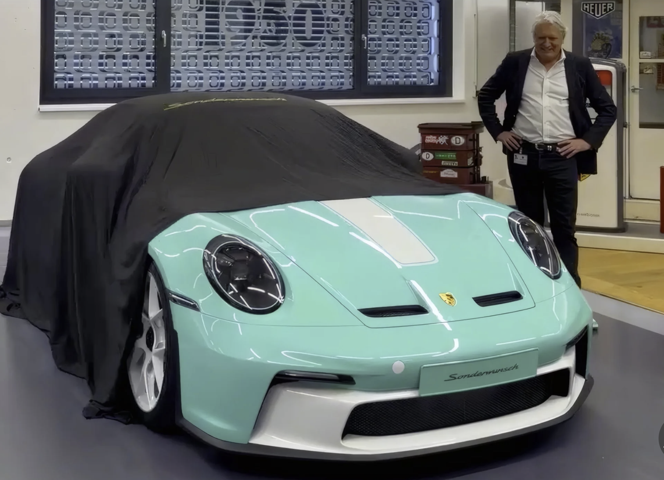 One Of One Porsche 911 S T Funky Minty Shows How Extreme