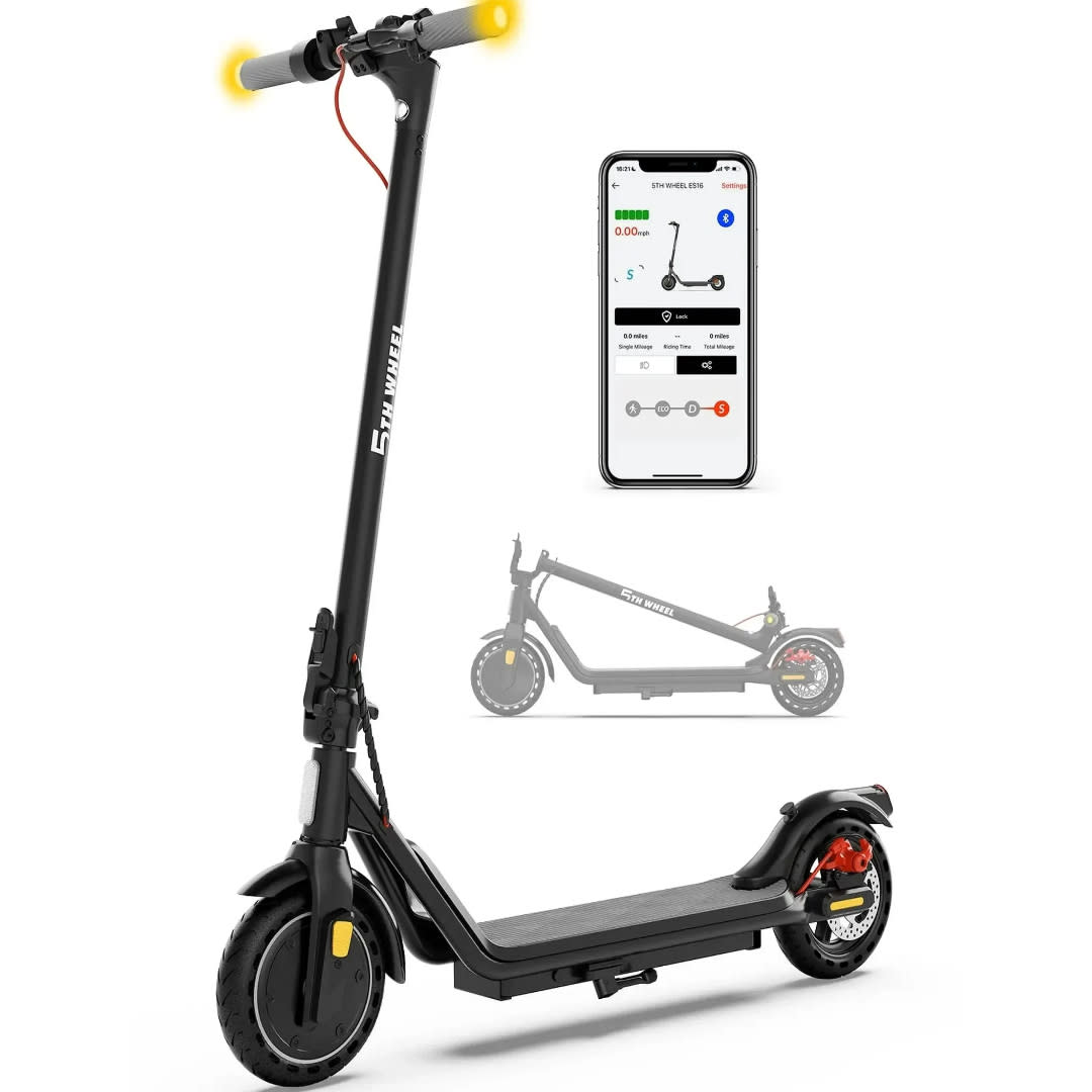 5th Wheel 300W Electric Scooter&comma; &dollar;179 &lpar;was &dollar;300&rpar; at Walmart