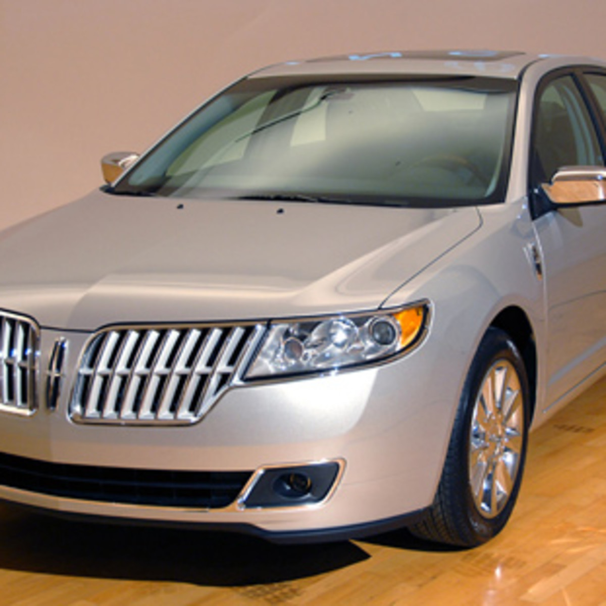 ルンコルン 2010 Lincoln MKZ AWD Review, Start up and Walkaround - YouTube