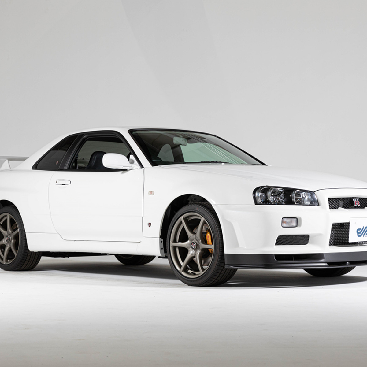 nissan-skyline-gt-r-r34-