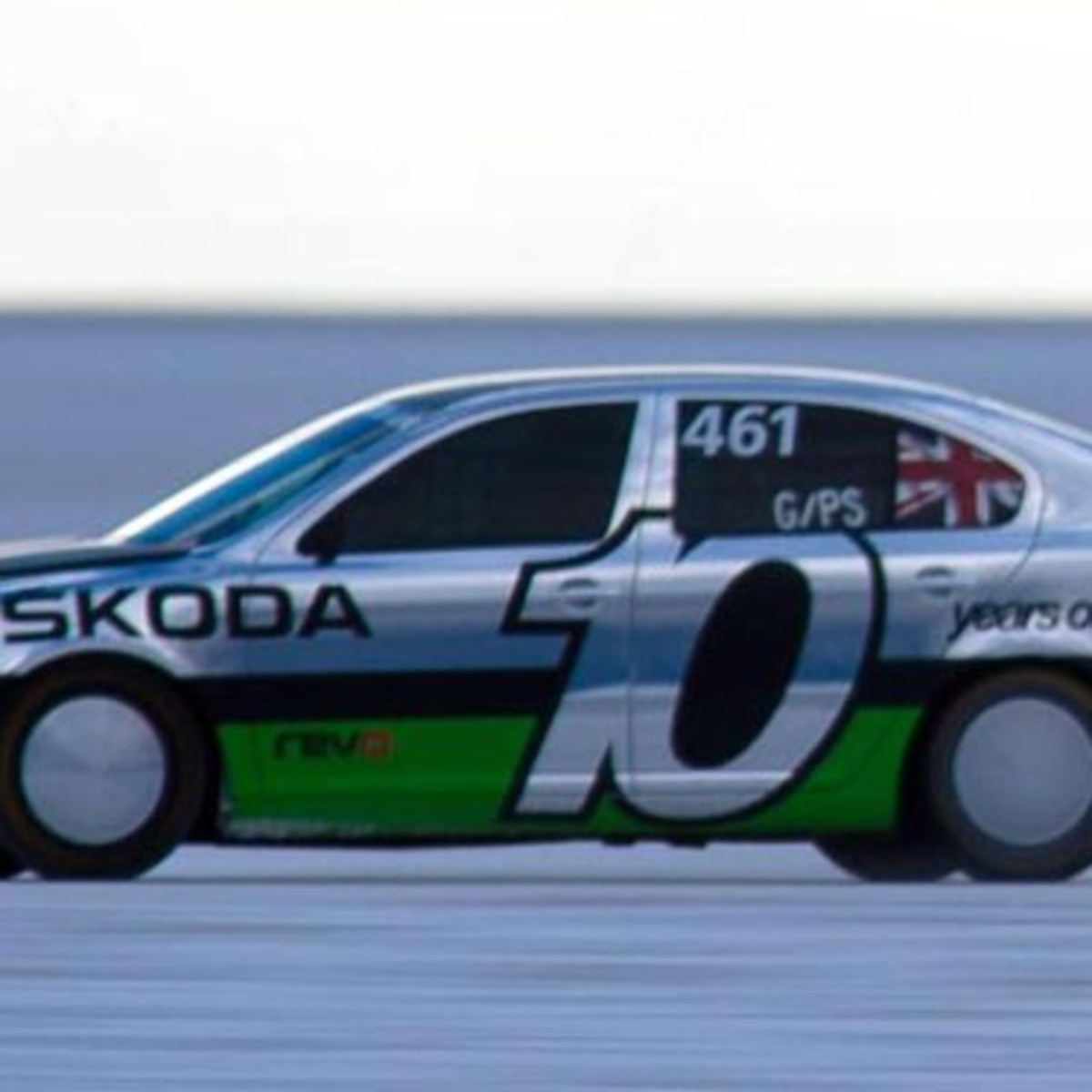 Škoda tops 227 mph, claims 2.0-liter production speed record at