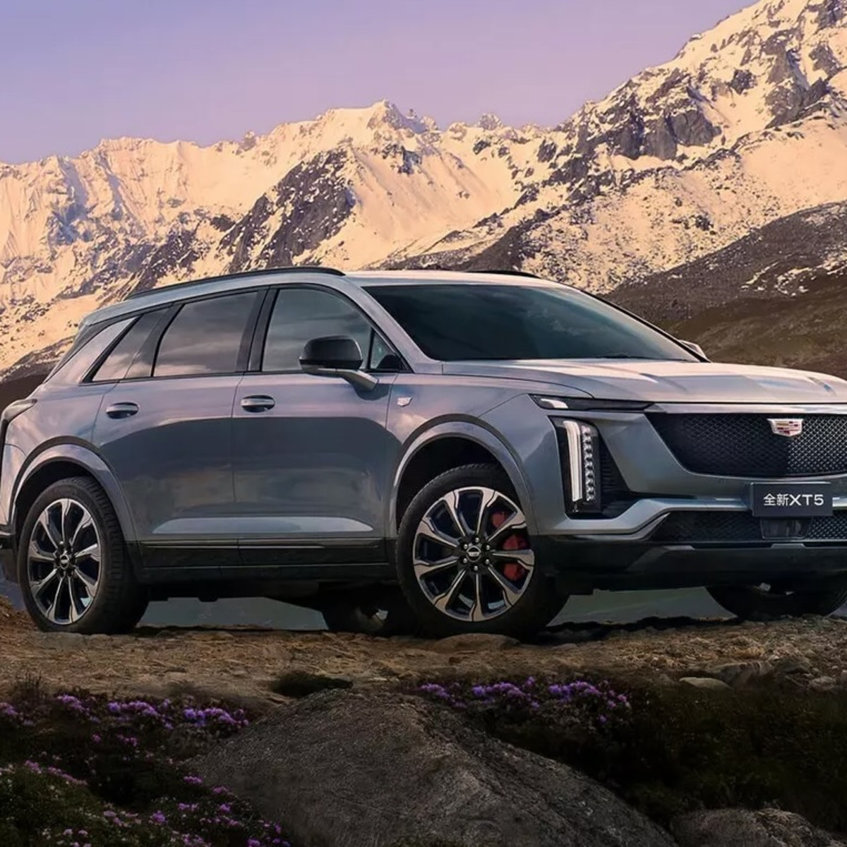 2025-cadillac-xt5-china-01.jpg