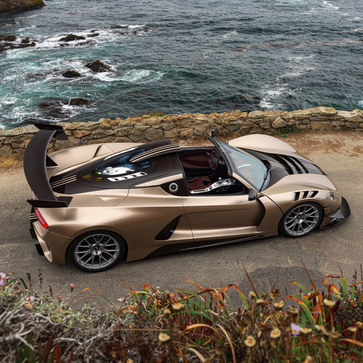 Hennessey Venom F5 LF Combines Manual Gearbox With The World's