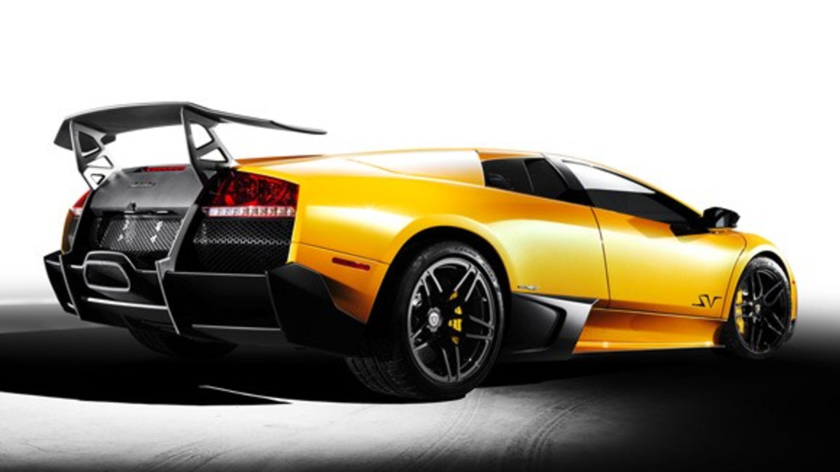 Officially Official: Lamborghini Murcilago LP 670-4 SuperVeloce