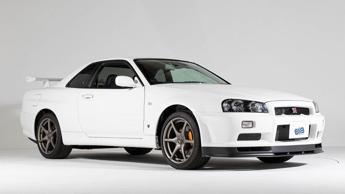 nissan-skyline-gt-r-r34-