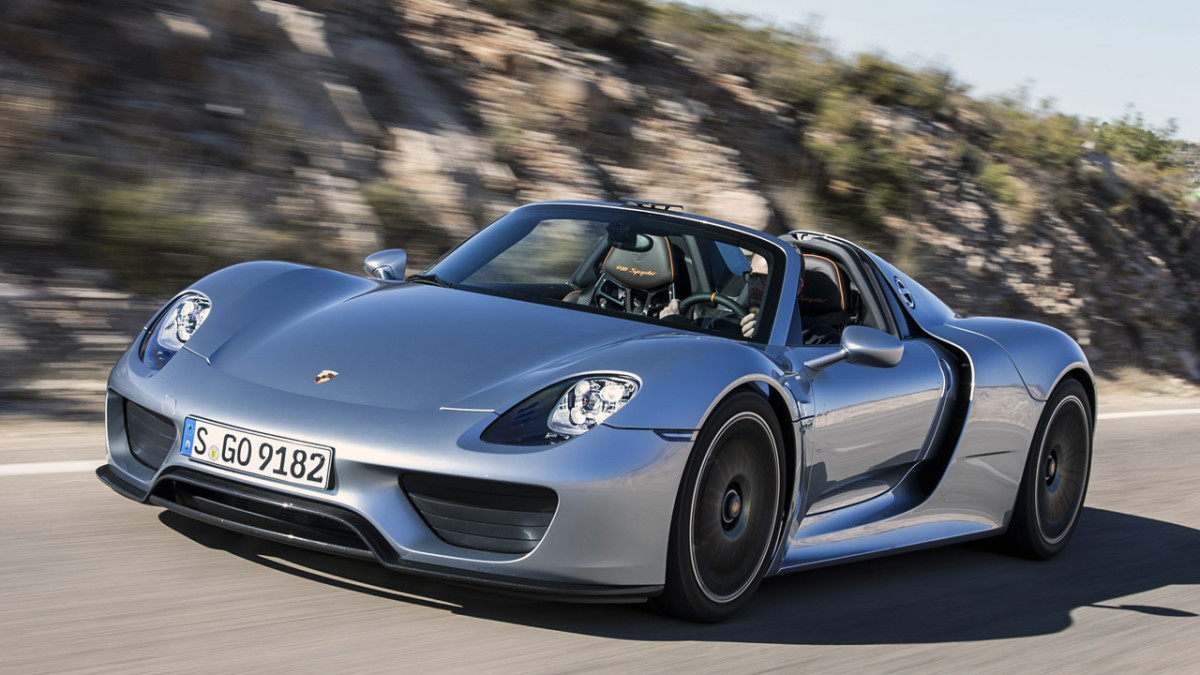 Recharge Wrap-up: Lucky fan to drive Porsche 918 Spyder, Avis
