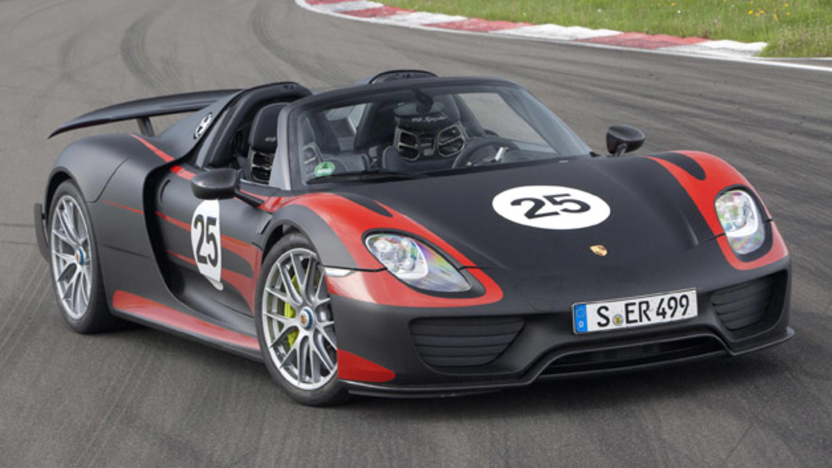 M.O Pics Aplenty: Porsche 918 Spyder shows its production body - Autoblog