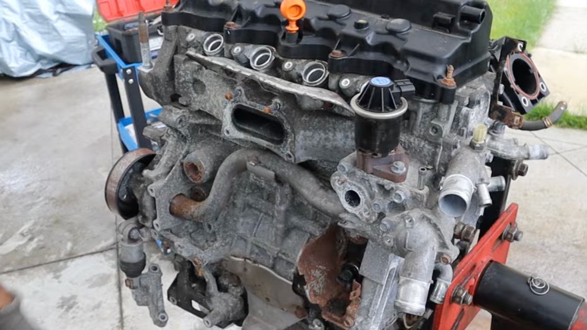 This Old Honda Civic Engine Teardown Exposes a Big Problem With ...
