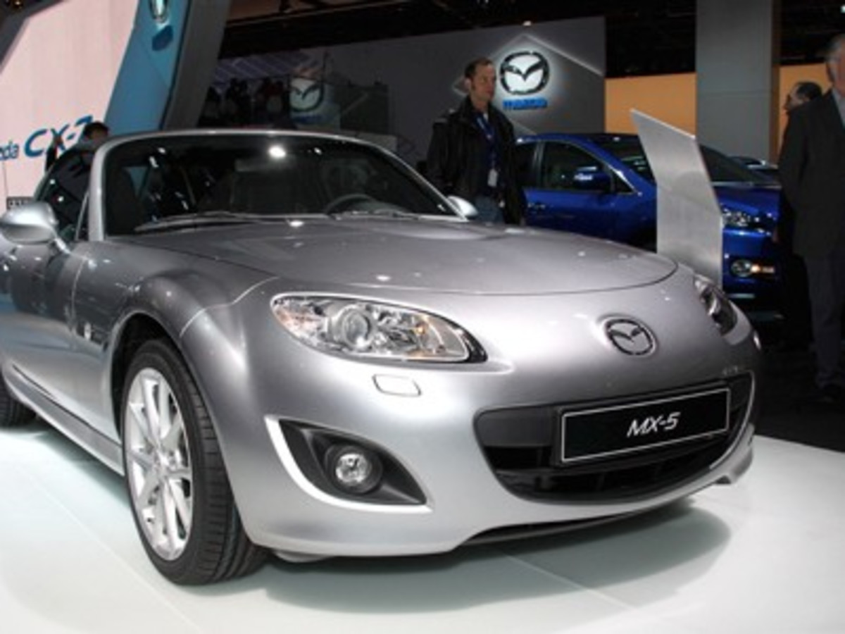 Paris 2008: 2009 Mazda MX-5 - Autoblog