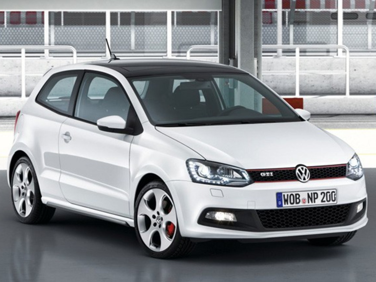 Volkswagen Polo GTI ホワイト Geneva Preview: 178-hp Volkswagen Polo GTI revealed - Autoblog