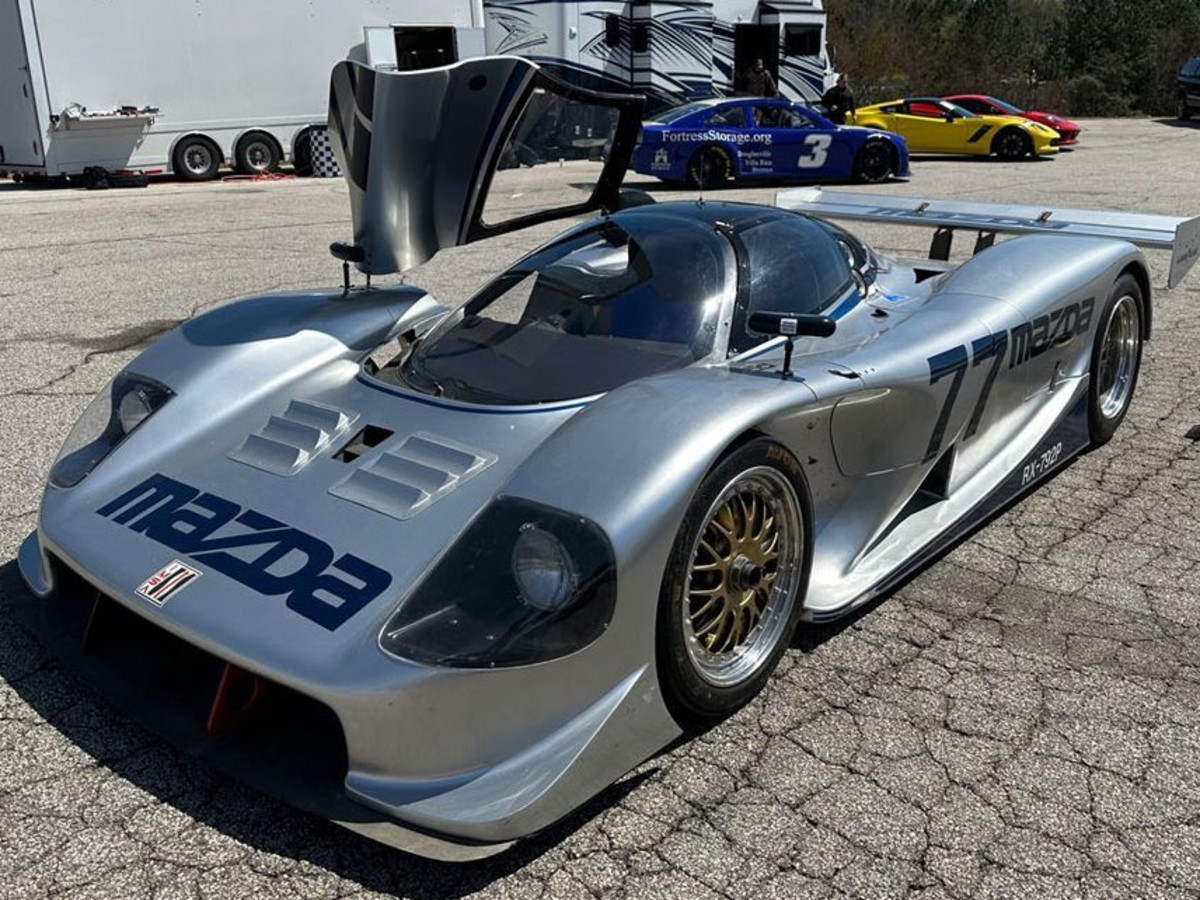 ルタページ Four-rotor 1992 Mazda RX-792P IMSA race car for sale, never raced