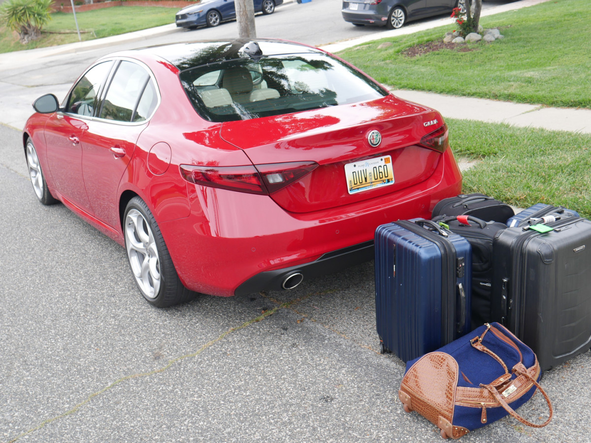 Alfa Romeo Giulia Luggage Test: How big is the trunk? - Autoblog