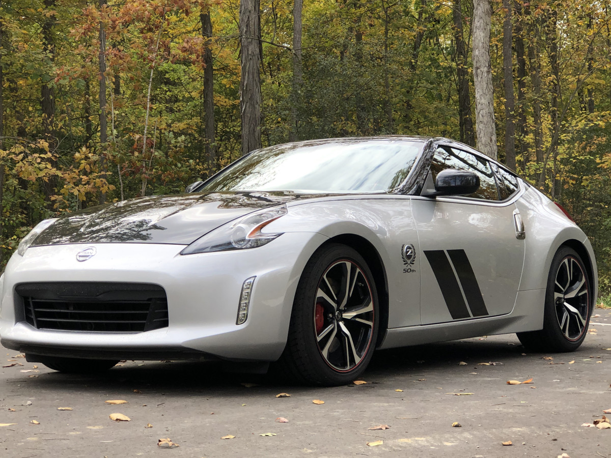 2020-nissan-370z-50th-