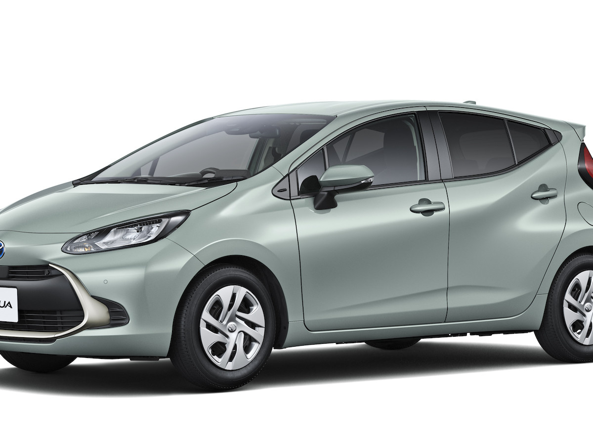 toyota-aqua.jpg