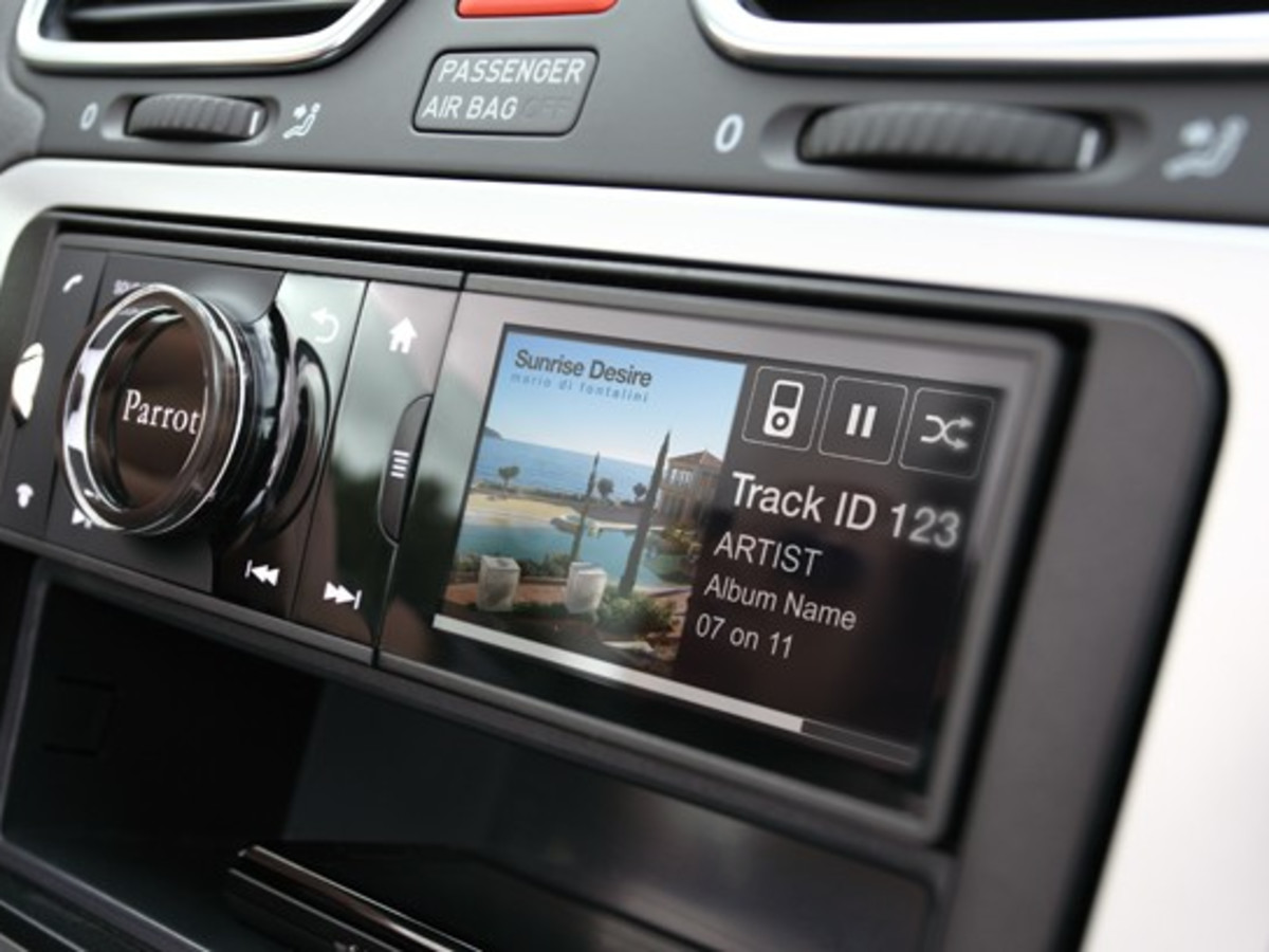 CES 2011: Parrot Asteroid brings Android to your dash - Autoblog, image size:1200x900