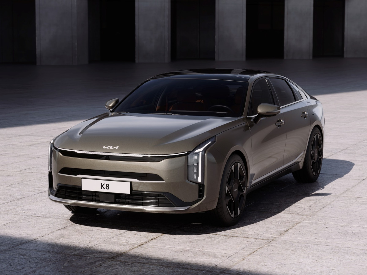 refreshed-kia-k8.jpg