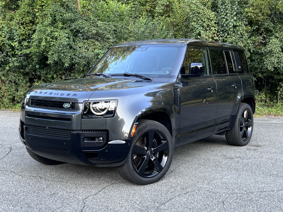 land-rover-defender-v8.jpg