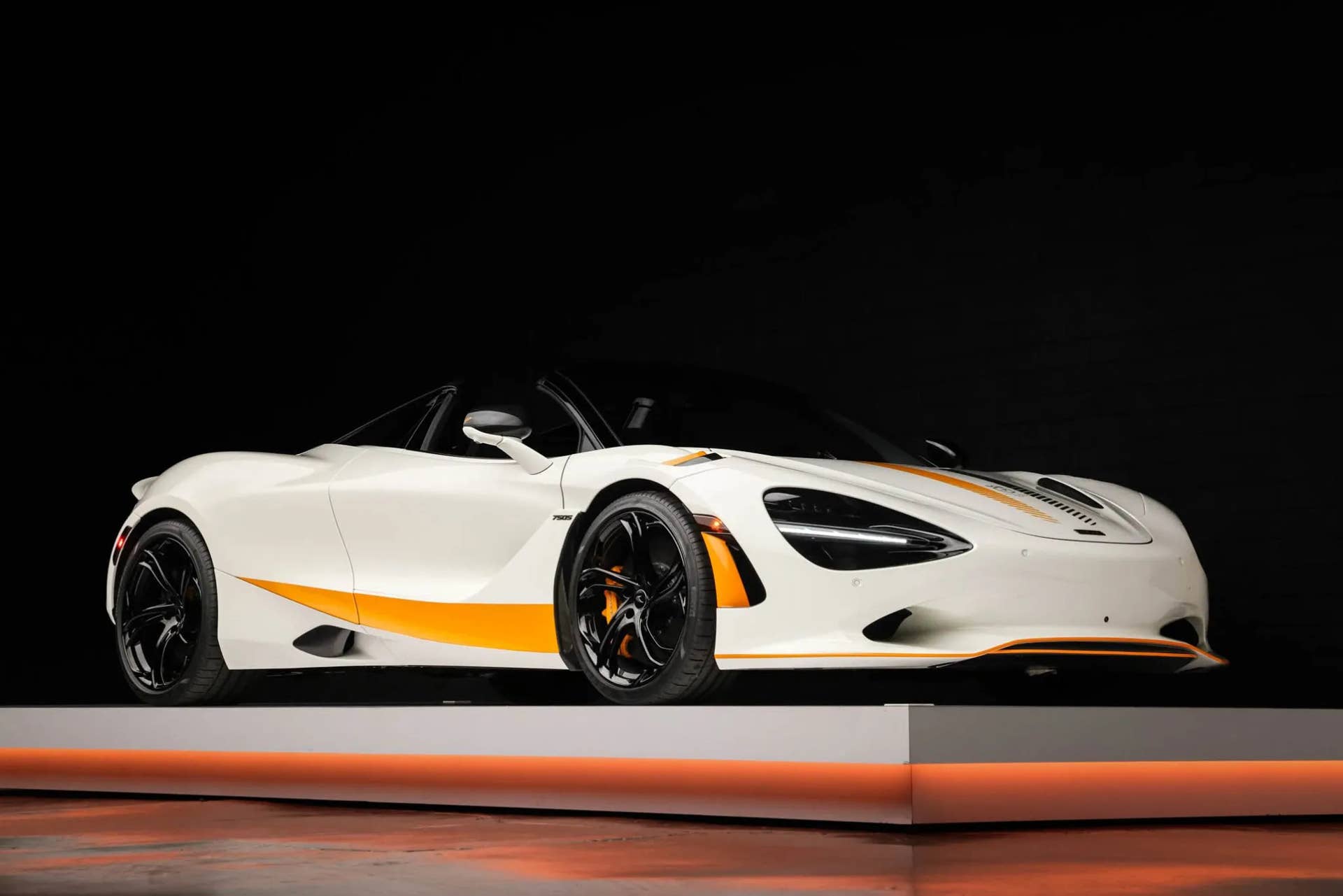 Ultra-Rare 2024 McLaren 750S Spider Triple Crown For Sale with Ultra-Rare 2024 McLaren 750S Spider Triple Crown For Sale with