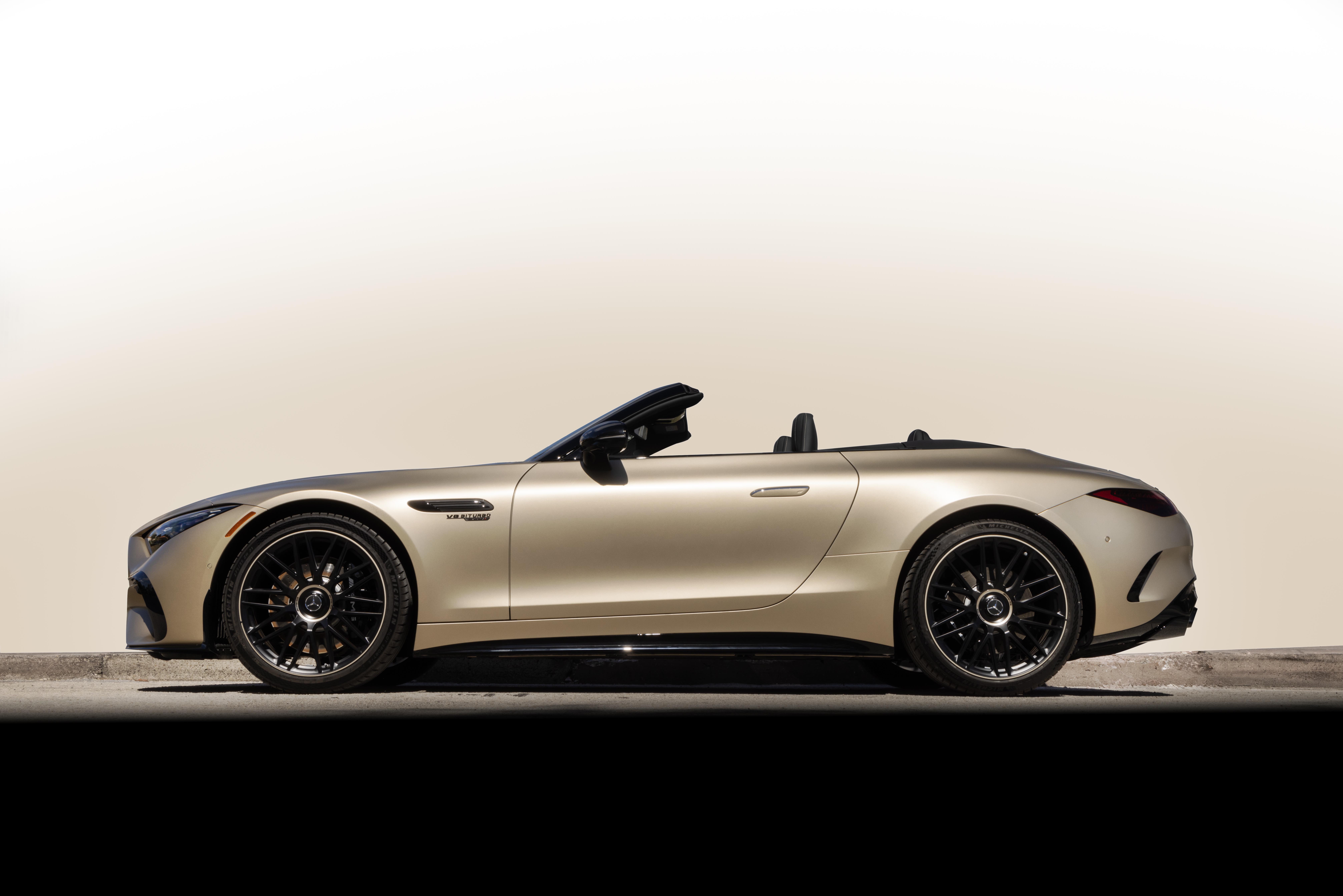 2025 Mercedes-Benz AMG SL63 Golden Coast