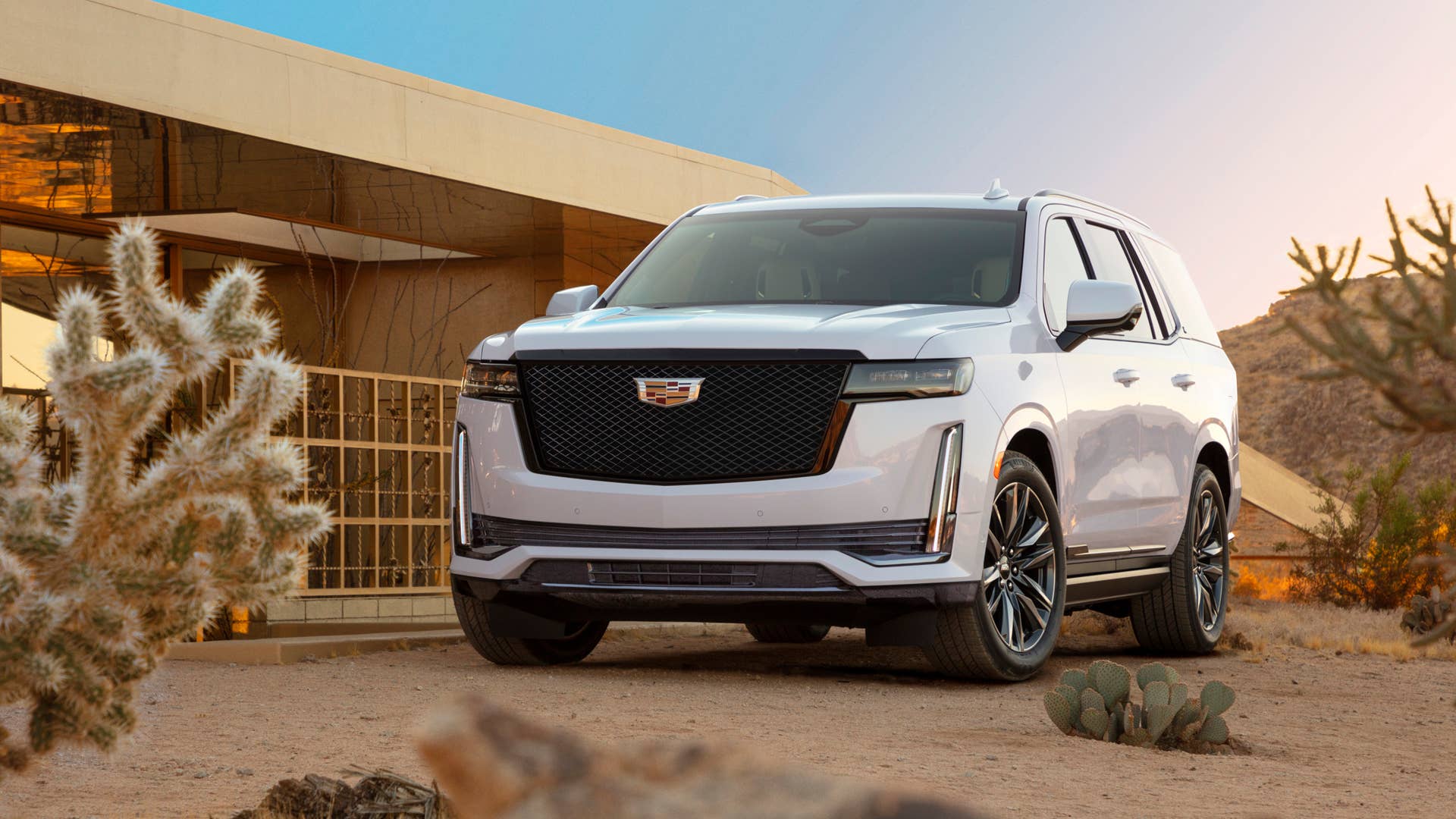 2021-cadillac-escalade-sport-platinum.jpg