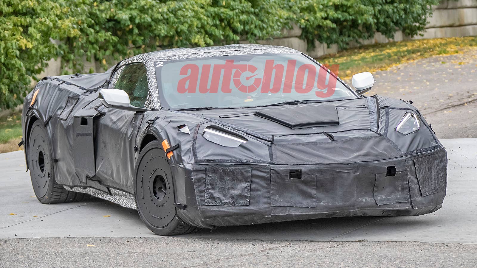 chevy-corvette-c8-grand-sport.jpg