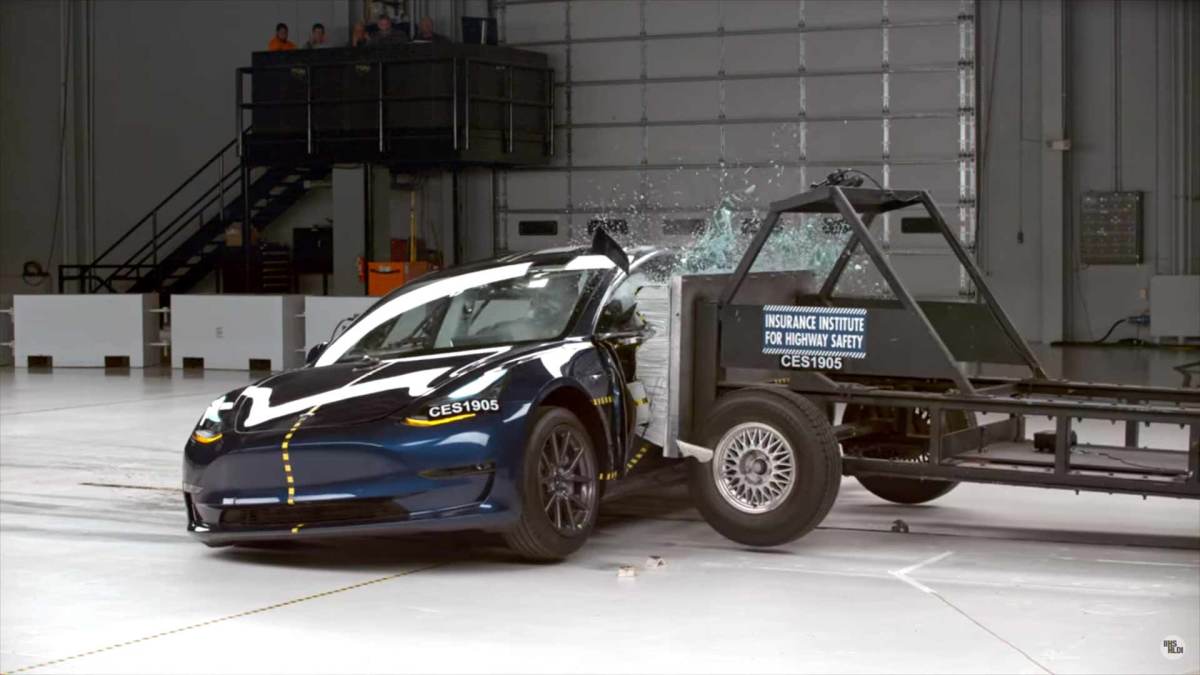 Tesla Model 3 Crash Test