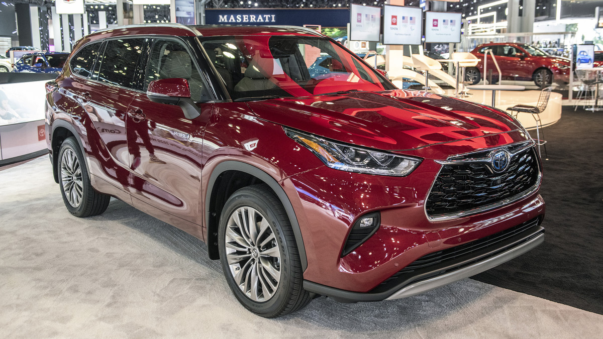 2020-toyota-highlander-hybrid.jpg